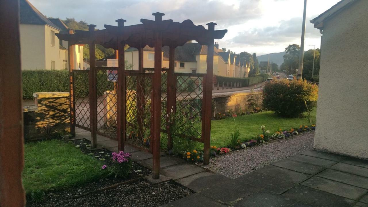 Millie'S Place Fort William Exterior photo